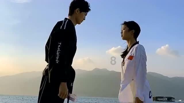 绿灯直行右转弯算违章吗-机智问答网页,智能解答你的问题